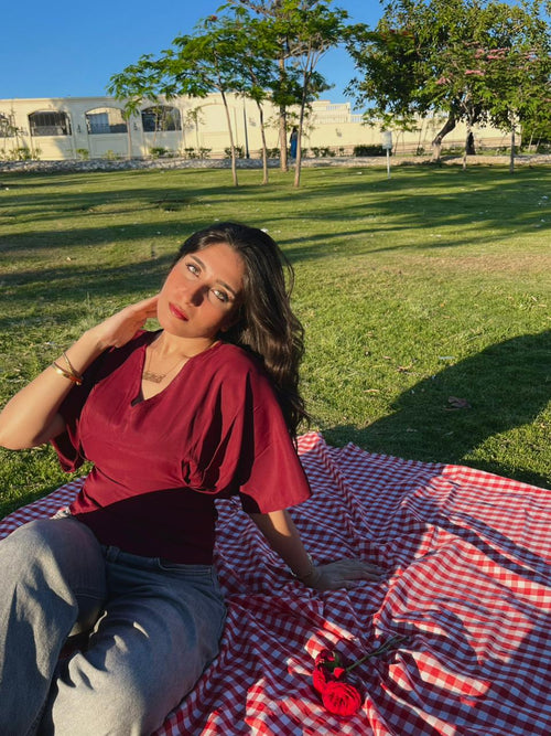 burgundy snatched top
